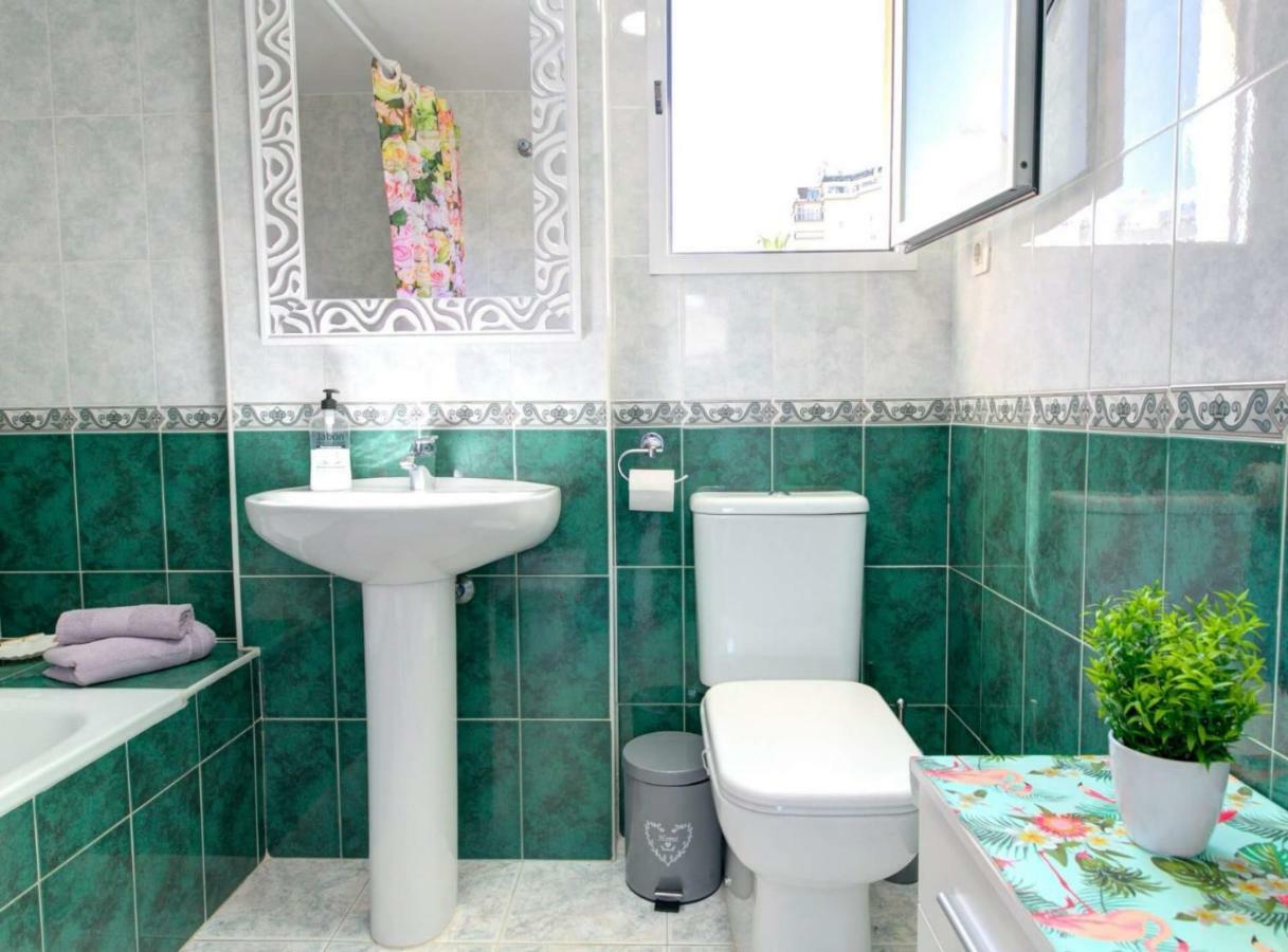 Apartamento Vinuela Fuengirola Exteriör bild